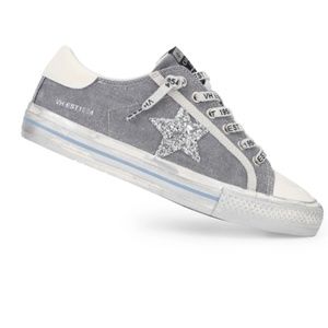New Vintage Havana Alive Grey Size 9